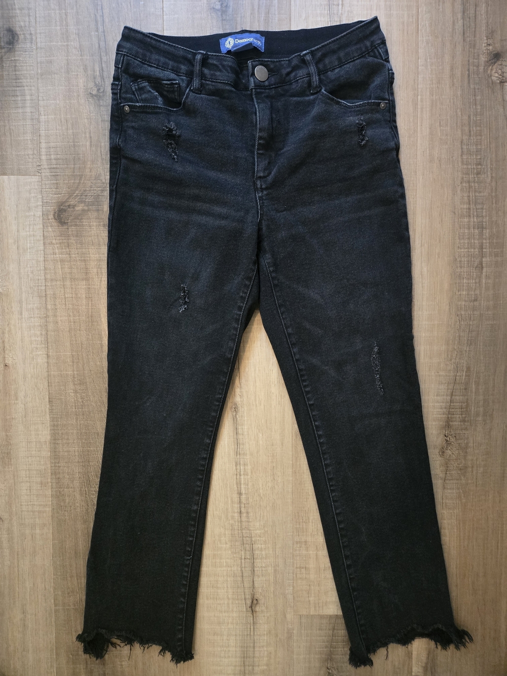 Democracy Black Distressed Ankle Crop Jeans